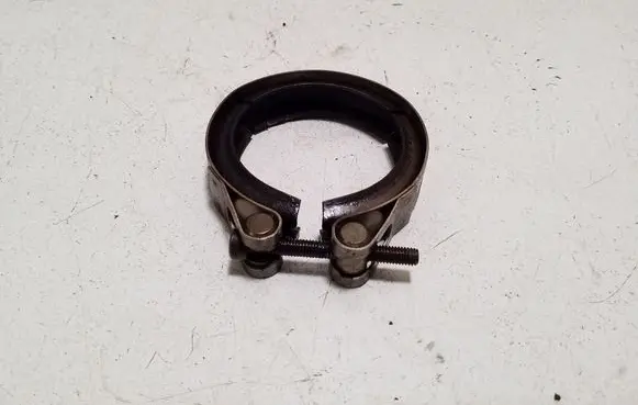 Audi Q3 8U Muffler pipe connector clamp 1K0253725