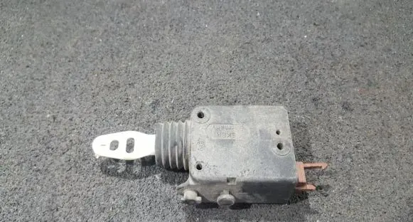 Citroen Xsara Central locking motor 