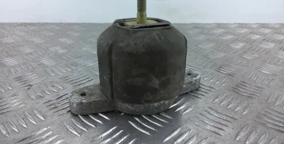 Audi A8 S8 D3 4E Gearbox mount 4E0399151AQ