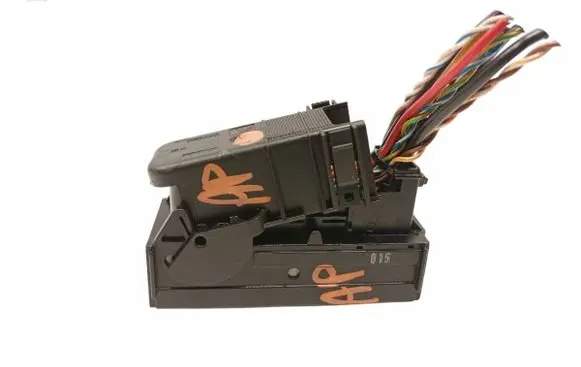 Ford Focus ABS module connector plug BV612C405AK