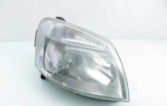 Peugeot Partner Headlight/headlamp 