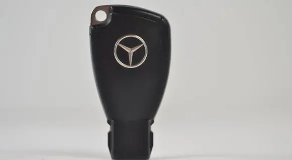 Mercedes-Benz C W203 Ignition lock