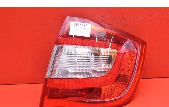 Skoda Rapid (NH) Rear/tail lights 5JH945096