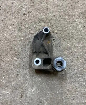 Mercedes-Benz E W211 Sway bar bush bracket, front A2113231226