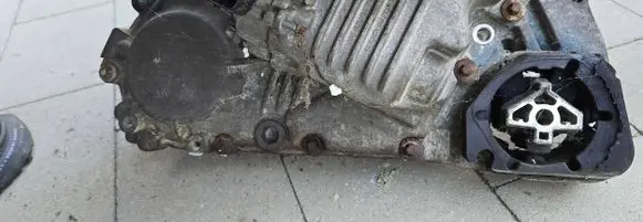 Jeep Cherokee EGR valve 91092160F R84-L1000