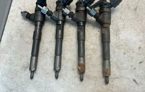 Renault Clio IV Fuel injectors set 0445110485 H8201108033