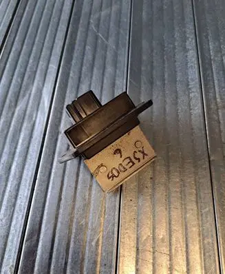 Mazda 626 Heater blower motor/fan resistor HB151GA5RA HB151GA5RA3A09