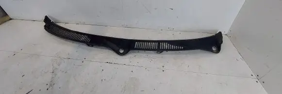 Audi A6 S6 C4 4A Wiper trim 4A1805100