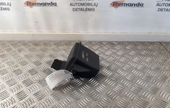Mercedes-Benz Sprinter W906 Vacuum air tank A6510700768