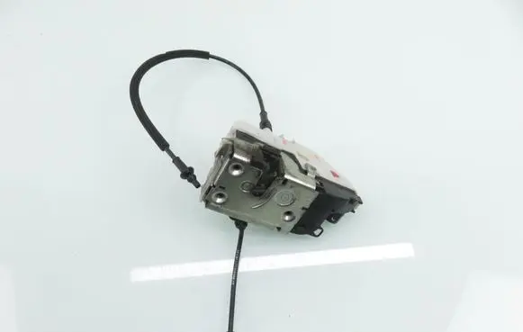 Citroen C3 Front door lock 46983280