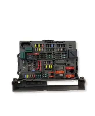 BMW X1 E84 Fuse module 911944605 90509610 69503640