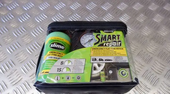 Nissan Qashqai Tire air pump compressor 
