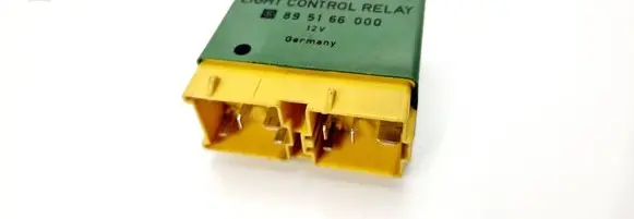 Volvo 850 Light relay 3523200 895166000