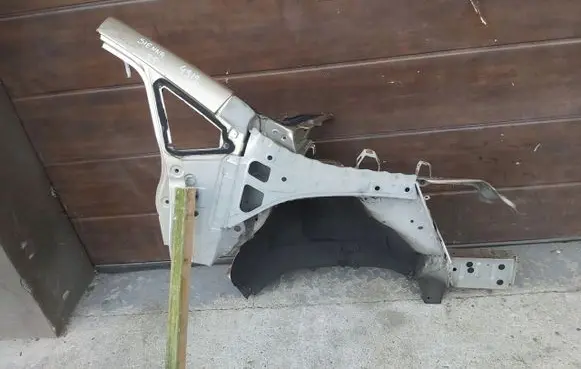 Toyota Sienna XL30 III Front bodywork piece 