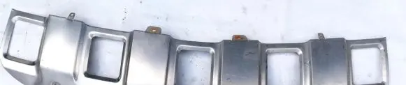 Front bumper lip