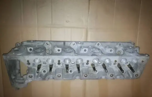 Mercedes-Benz SL R107 Engine head 1170164301