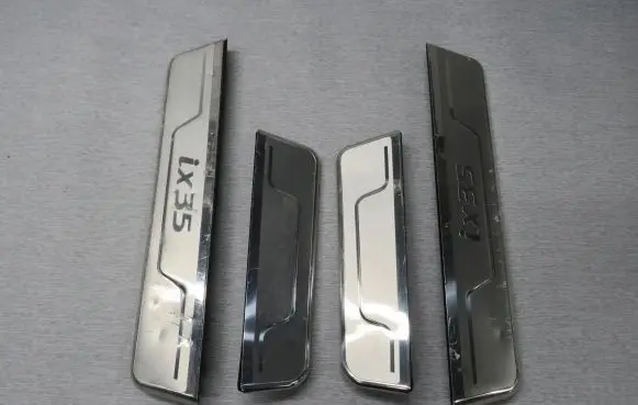 Hyundai ix35 sill trim set (inner) 