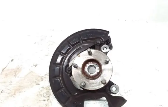 Mazda CX-30 Front wheel hub spindle knuckle