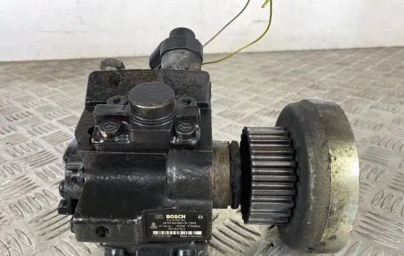 Audi A6 S6 C6 4F Fuel injection high pressure pump 059130755S 0445010154 07000327289