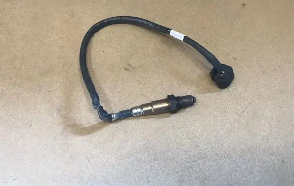 BMW 7 F01 F02 F03 F04 Lambda probe sensor 7576673