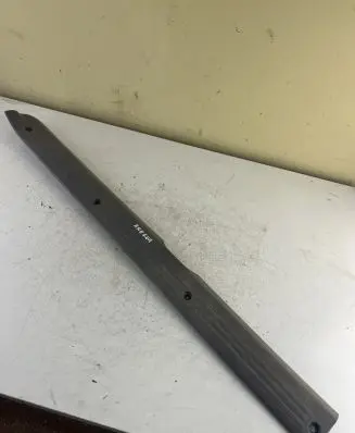 Ford Ranger Front sill trim cover UH7168710