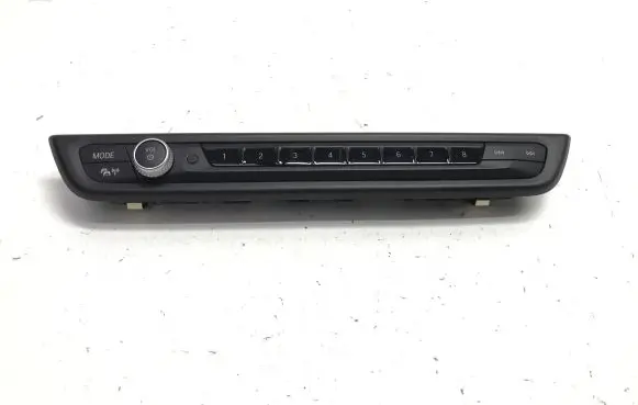 BMW 2 F44 Head unit multimedia control 5A47C5001