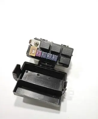 Chevrolet Captiva Fuse box set DC12V35A