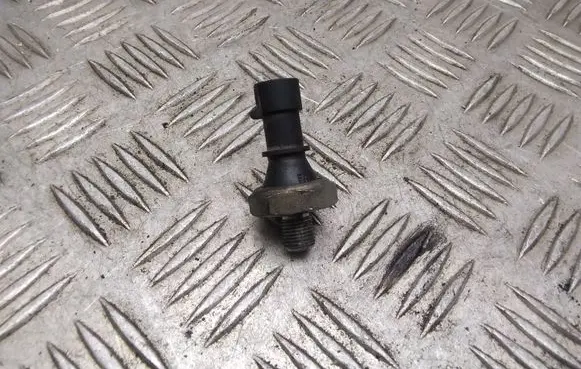 Opel Astra H Air conditioning (A/C) pressure sensor 