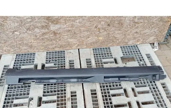 Volvo V50 Front sill (body part) 30698905