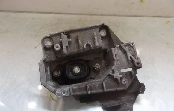Nissan NV200 Engine mount bracket 11254AX600