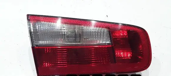 Renault Laguna I Rear/tail lights 8200002475