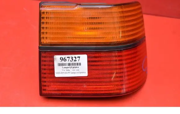 Volkswagen Jetta III Rear/tail lights 1H5945112B