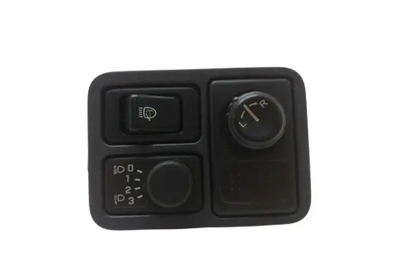 Nissan Almera N16 A set of switches D42601 37024A