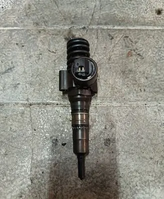 Audi A3 S3 8P Fuel injector 0414720404