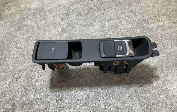 Audi Q3 8U Hand parking brake switch 8U1863349B 5408701