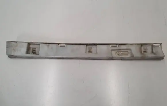 BMW M4 F82 F83 Sill supporting ledge 8054322 15857711