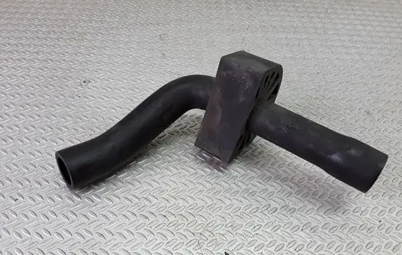 Breather/breather pipe/hose