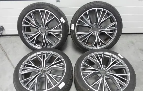 Audi A7 S7 4G R20 alloy rim 4G8601025AE