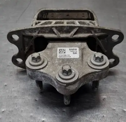 BMW 2 F45 Gearbox mount 6853453 685345304