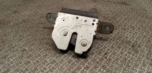 Opel Corsa D Tailgate/trunk/boot lock/catch/latch 55701971