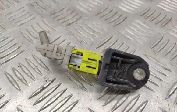 Toyota RAV 4 (XA30) Airbag deployment crash/impact sensor 8917342080