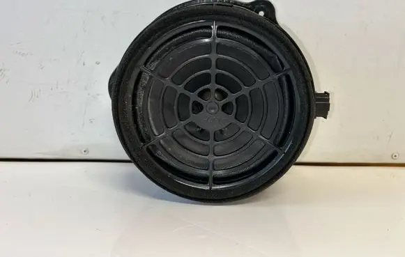 Audi A6 S6 C6 4F Rear door speaker 4F0035415B