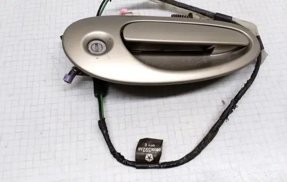 Chrysler Sebring (ST-22 - JR) Front door exterior handle 24737E 00A38TRM 04606592AB