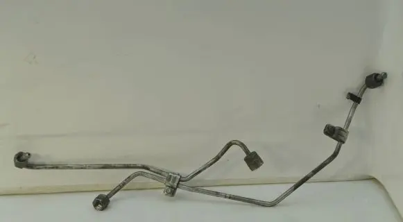 Audi Q7 4L Fuel injector supply line/pipe u309ap