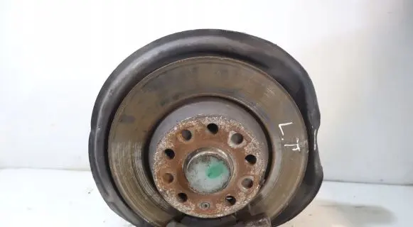 Volkswagen PASSAT B7 USA Rear wheel bearing hub 