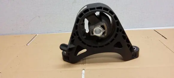 Opel Insignia A Engine mount bracket 13227769 2300061