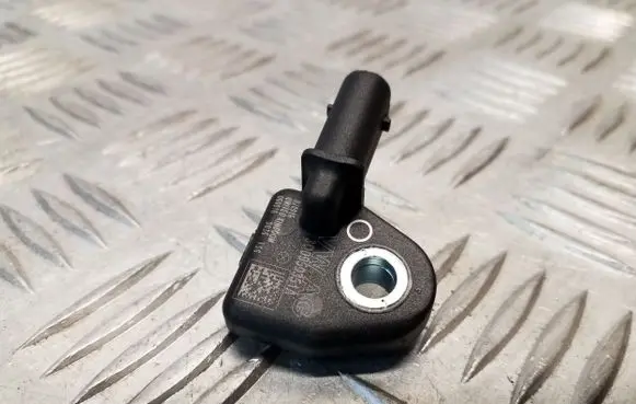 Skoda Octavia Mk3 (5E) Airbag deployment crash/impact sensor 3Q0959351A