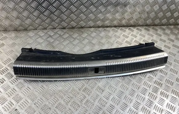 Audi A7 S7 4G Trunk/boot sill cover protection 4G8863471