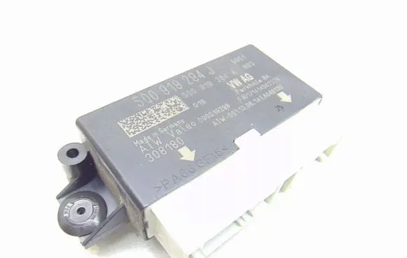 Audi TT TTS RS Mk3 8S Parking PDC control unit/module 5Q0919294J