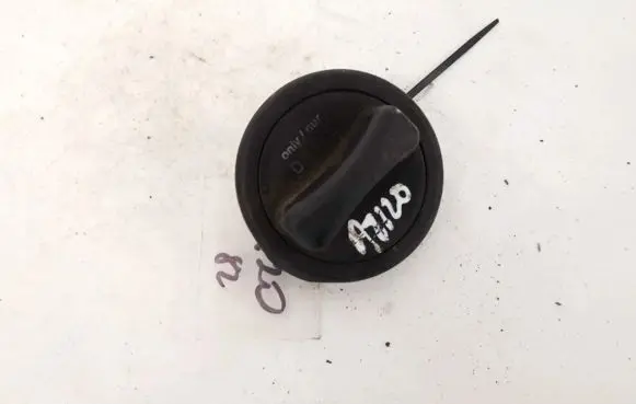 Citroen C8 Fuel tank filler cap 